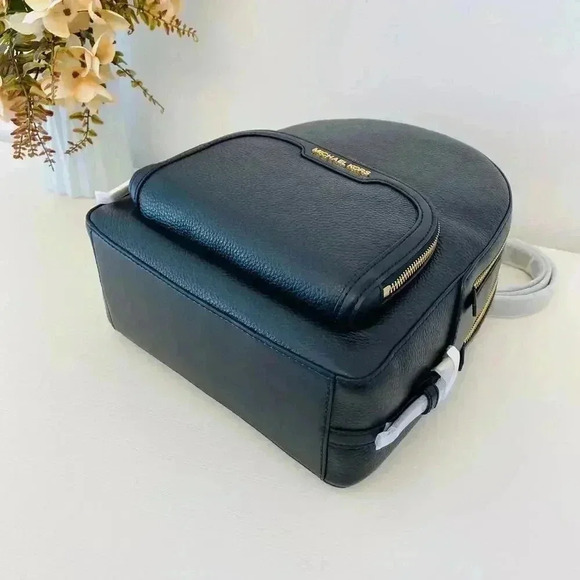 NWT Michael Kors Jaycee Medium Zip Pocket Backpack Black new - Picture 5 of 9